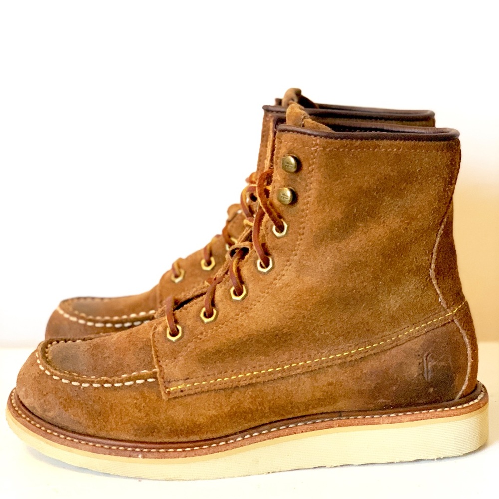 FRYE SUEDE               Exccellent Used Condition